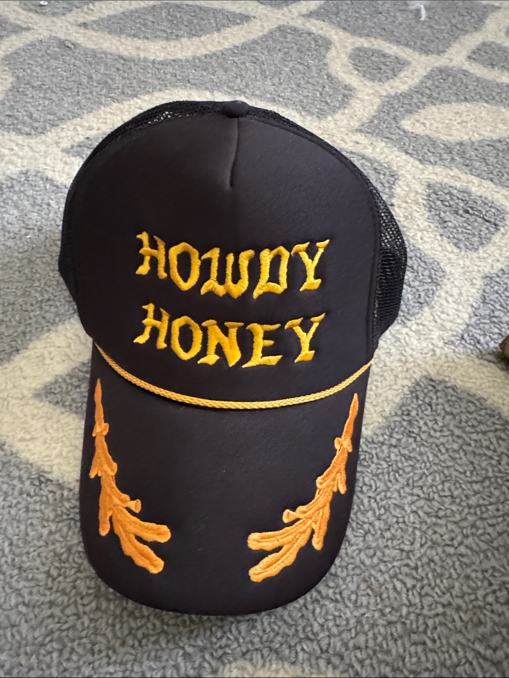 Black & Gold 'Howdy Honey' Embroidered Trucker Hat - Women